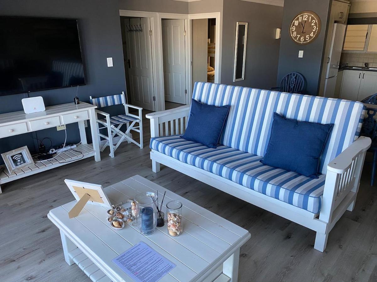 Modern Apartment Walking Distance To Main Beach Restaurants And Other Amenities خليج جيفري المظهر الخارجي الصورة