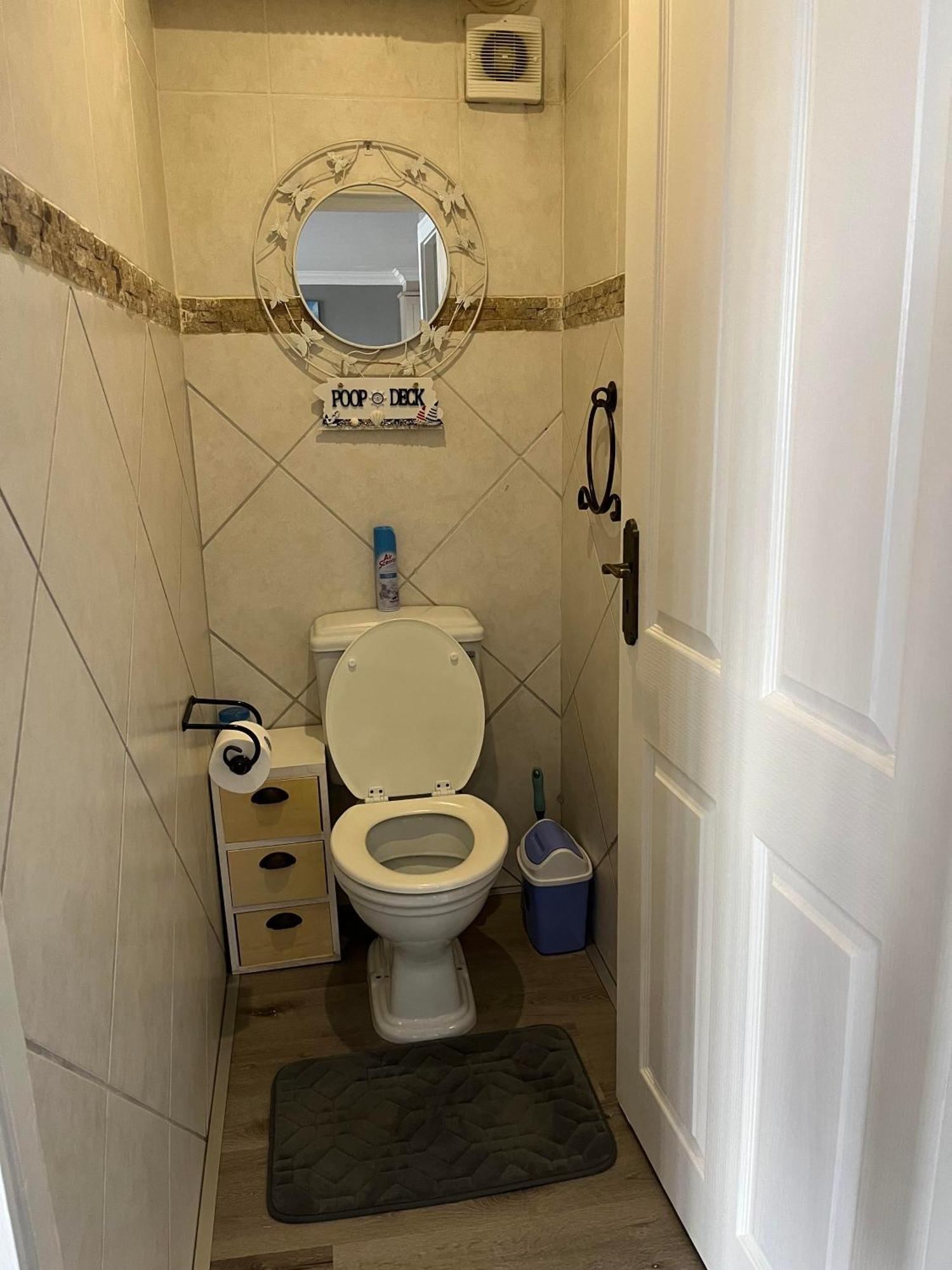 Modern Apartment Walking Distance To Main Beach Restaurants And Other Amenities خليج جيفري المظهر الخارجي الصورة